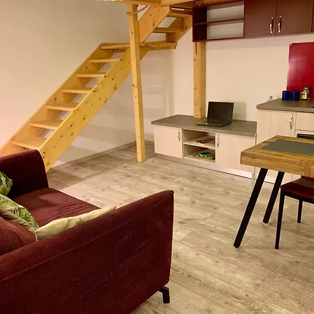 Ultra Living - Luxury And Comfort Downtown Apartman *